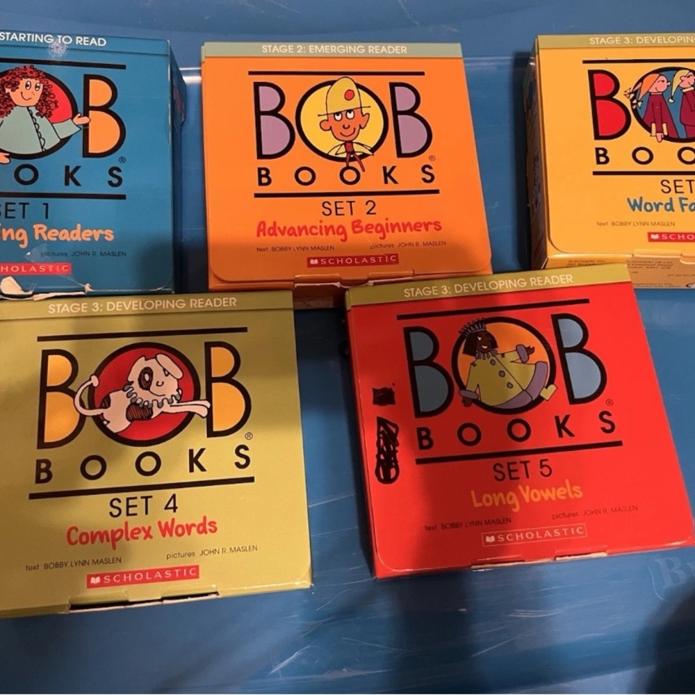 Bob Books Set 1-5 Beginning And Advanced Readers, Vowels, Scholastic